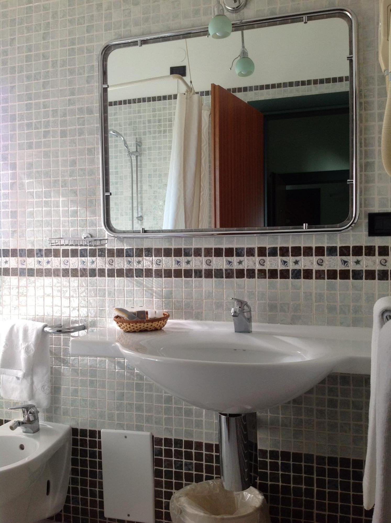 Hotel Giovanna Помпеи Экстерьер фото